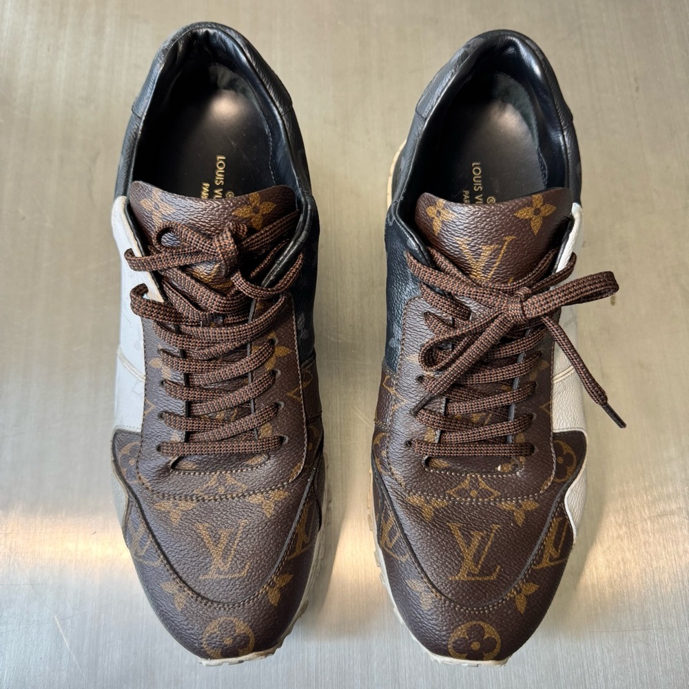Louis Vuitton Monogram Run Away Sneakers in Tri-Color US 9 - Picture 3 of 7